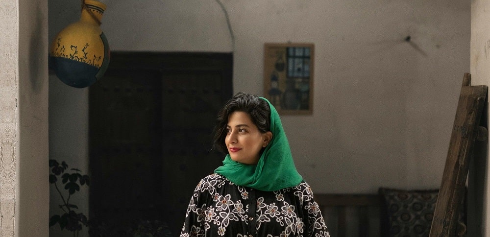 Iranian social greetings and interactions